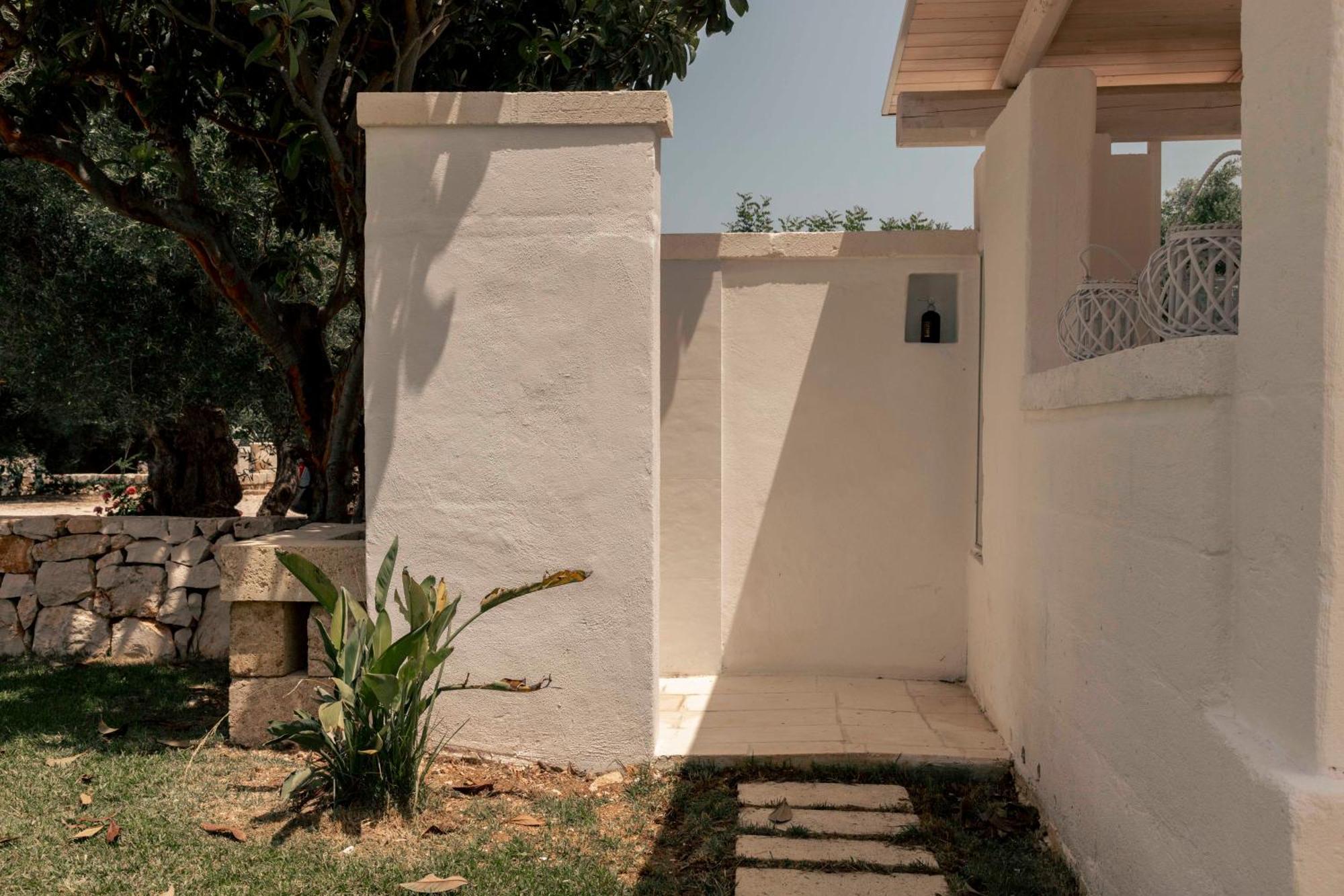 Masseria Artemisia Vista Mare Ostuni Exterior photo